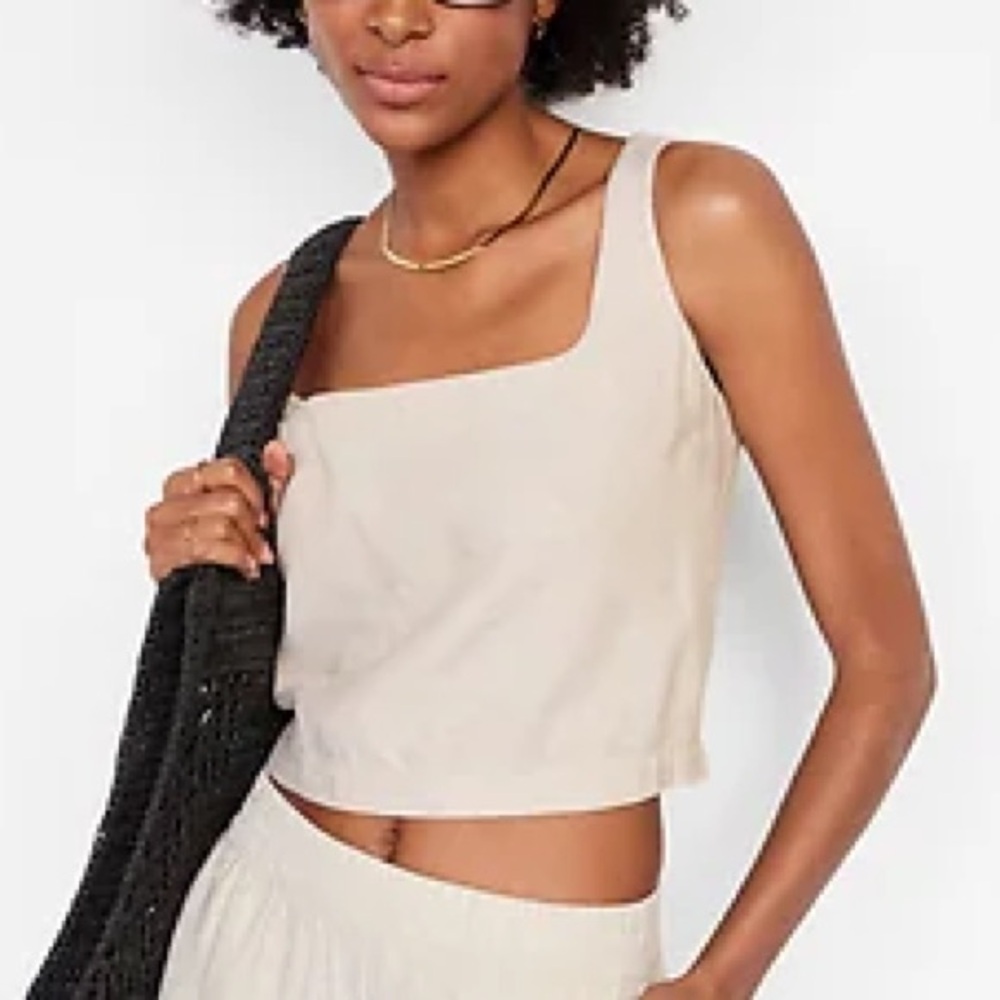 Old Navy Sleeveless Linen-Blend Crop Top